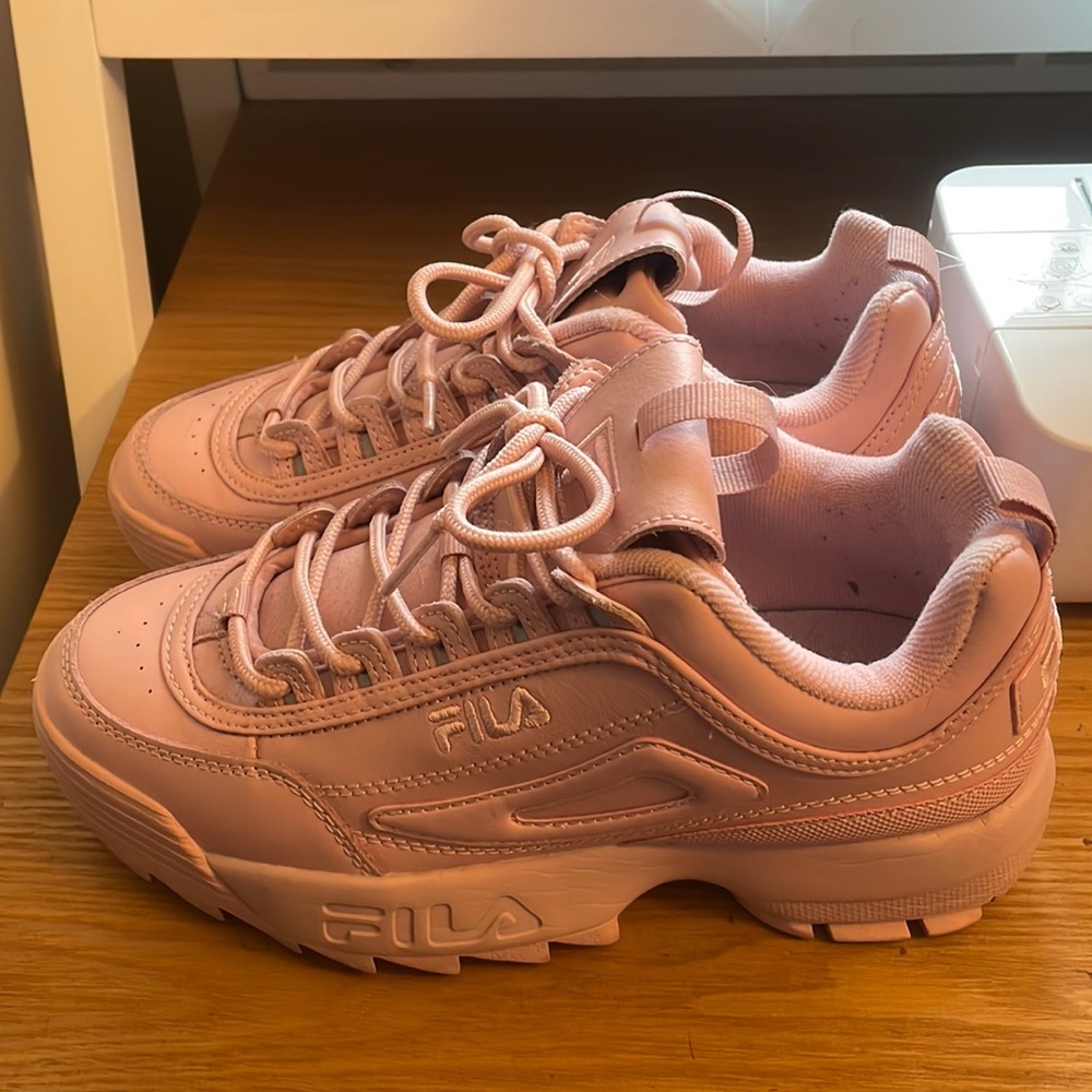 Fila women’s disruptor 2